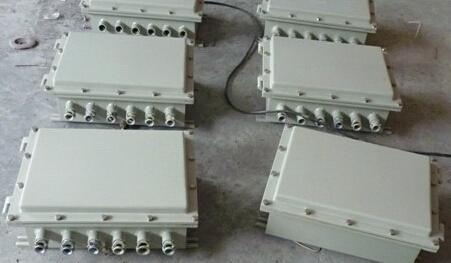 圖片關(guān)鍵詞 防爆照明配電箱